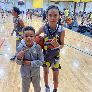 Meet your Posher, Johnny